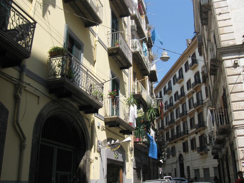 La Fontana Di Rua Catalana Leilighet Napoli Eksteriør bilde