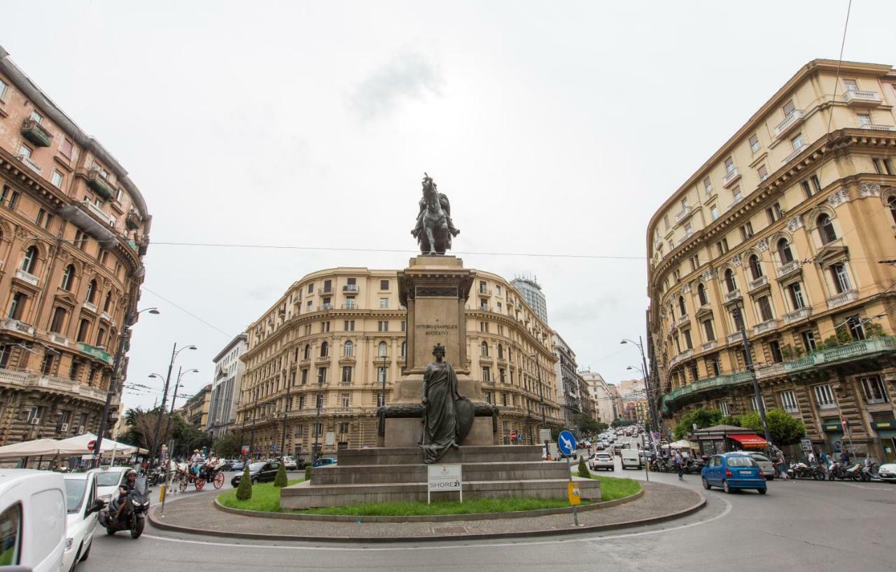 La Fontana Di Rua Catalana Leilighet Napoli Eksteriør bilde